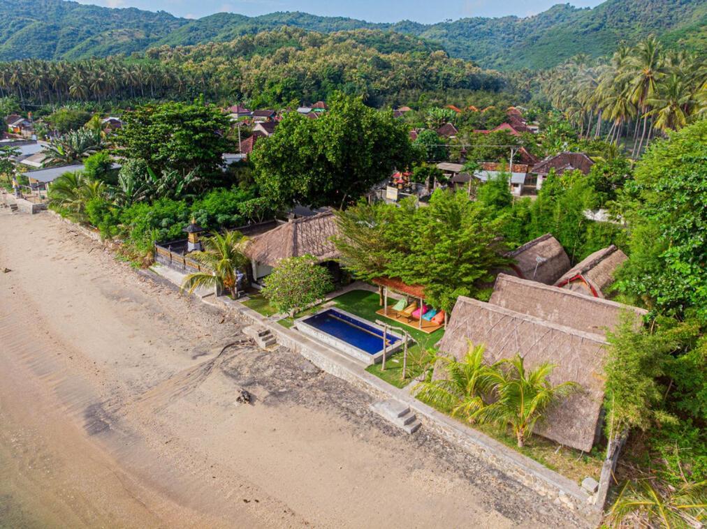 Krisna Bungalows And Restaurant Sekotong Exteriör bild
