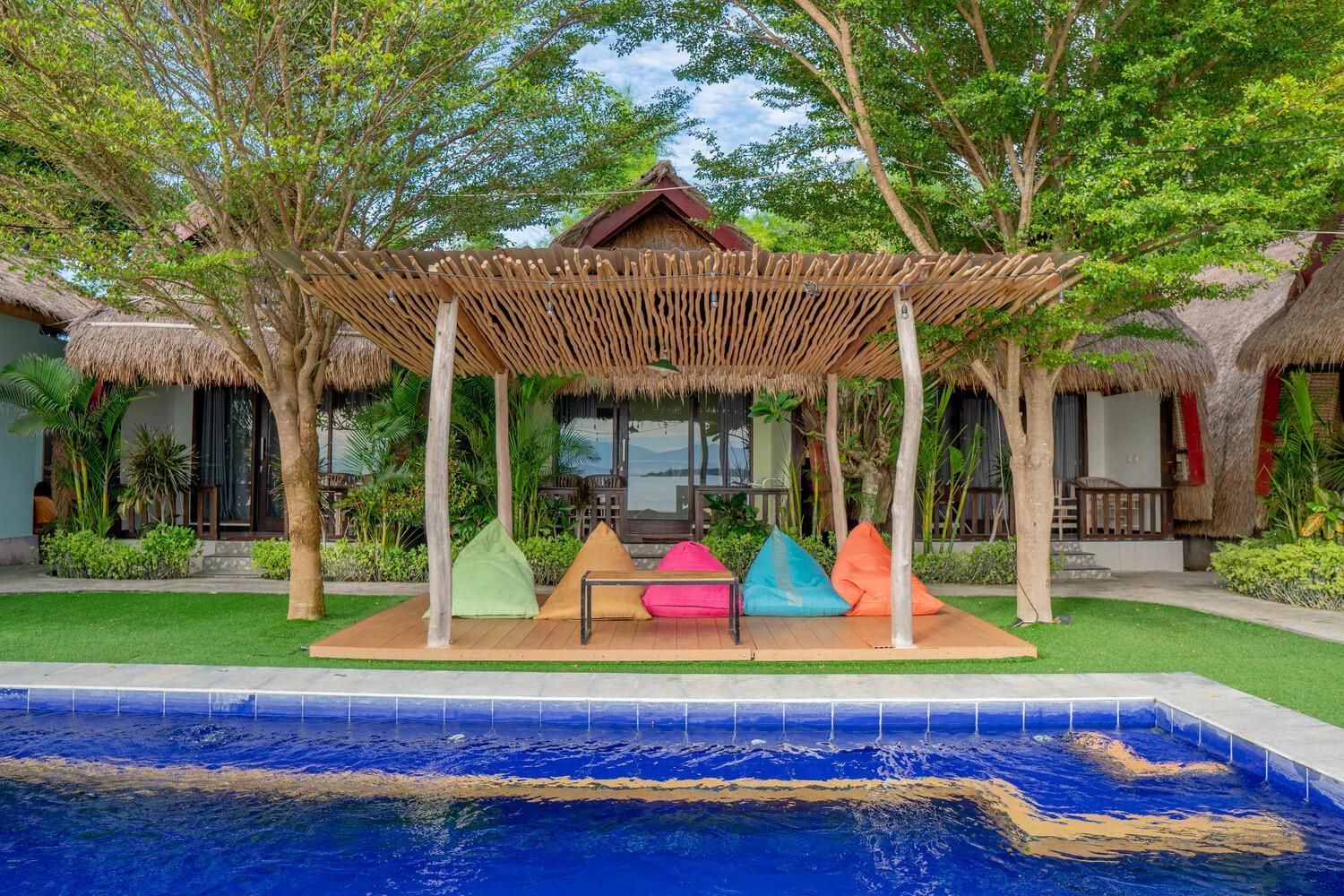Krisna Bungalows And Restaurant Sekotong Exteriör bild