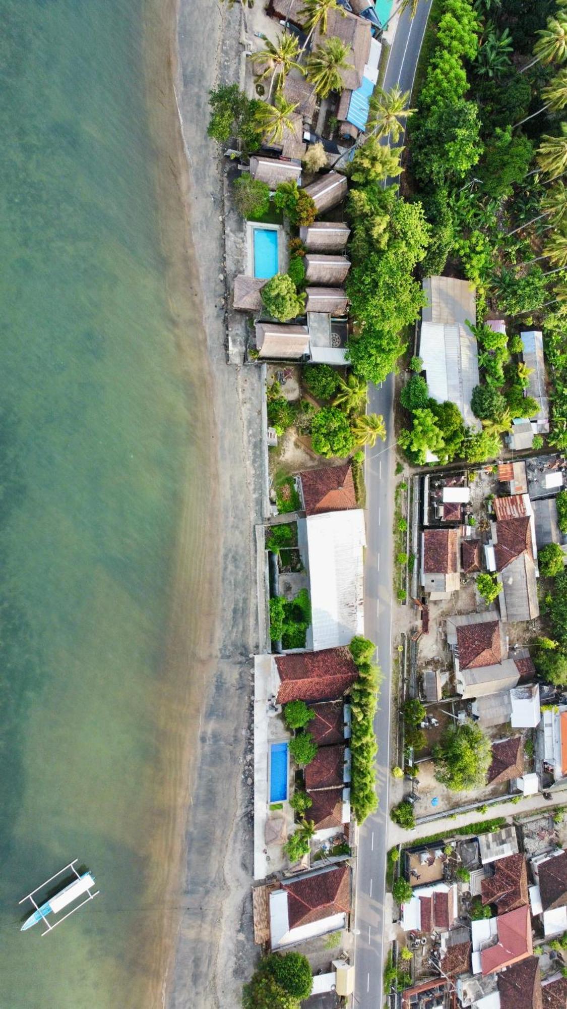 Krisna Bungalows And Restaurant Sekotong Exteriör bild