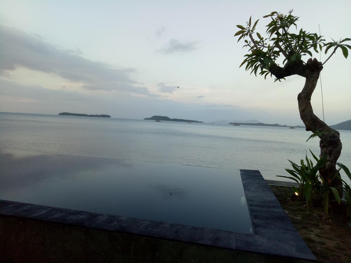 Krisna Bungalows And Restaurant Sekotong Exteriör bild
